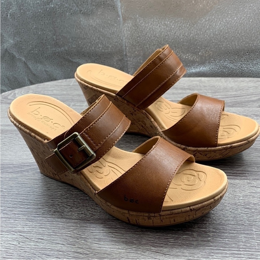 B. O. C  Pounce Sandals. 11M.